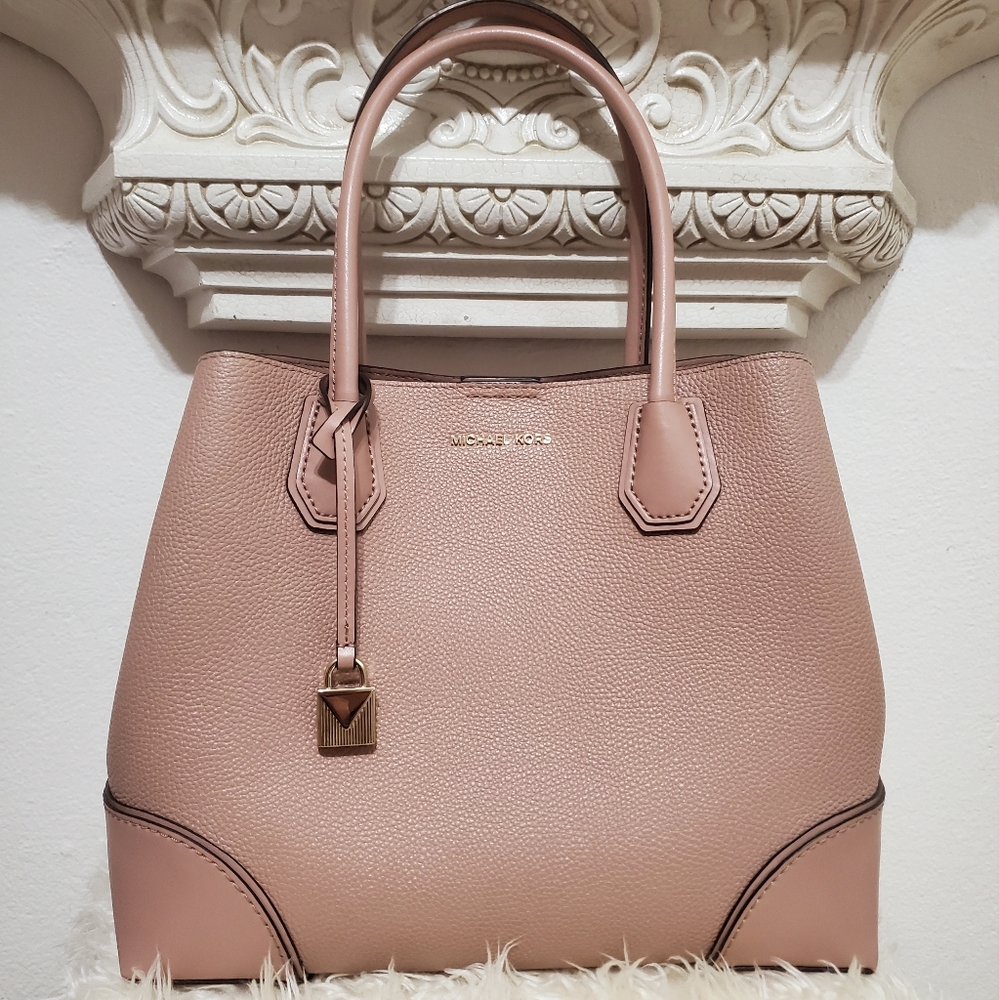 Mercer Gallery Michael Kors Purse
